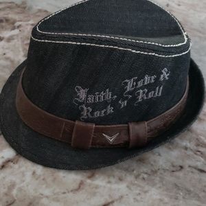 Fender hat fidora